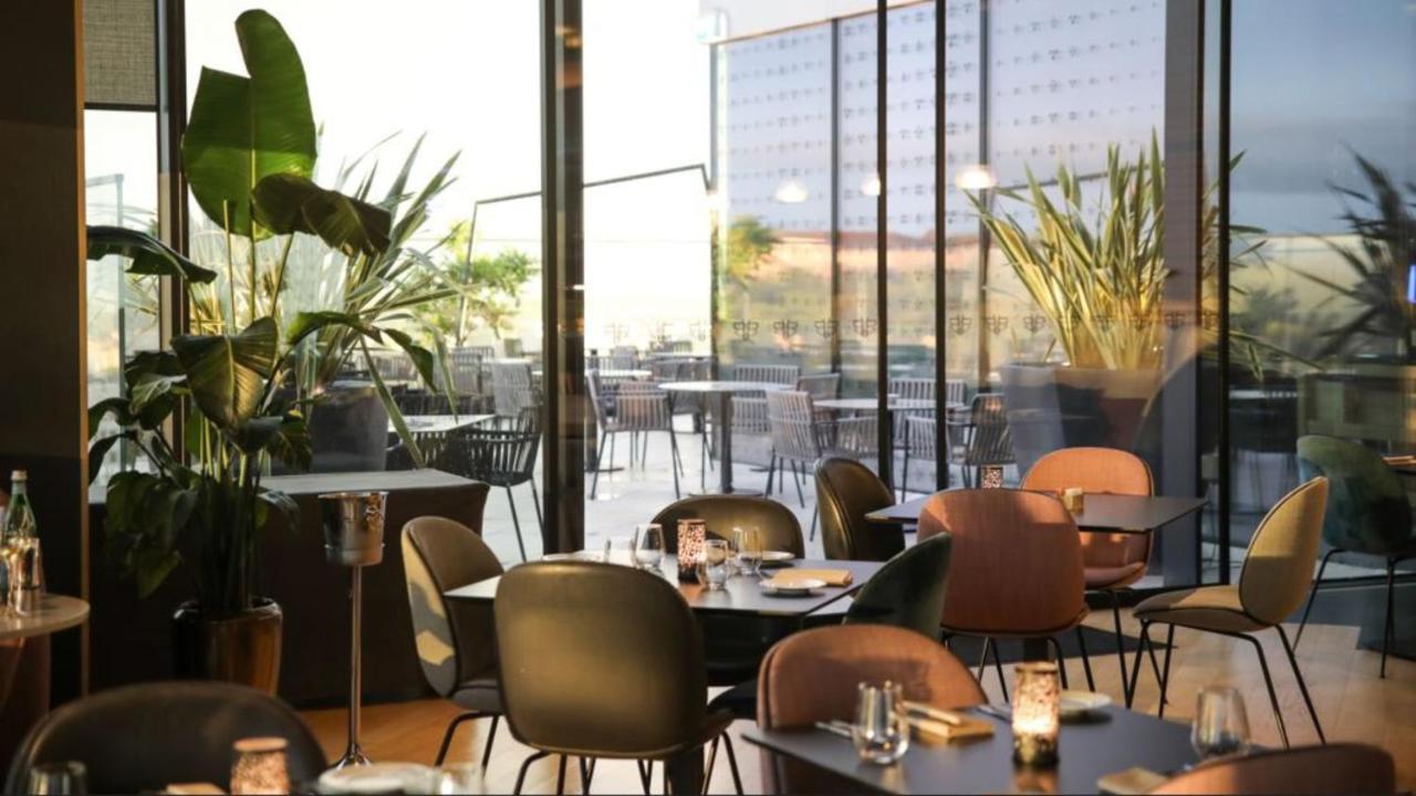 Intercontinental - Ljubljana By Ihg Hotel Екстериор снимка Restaurant